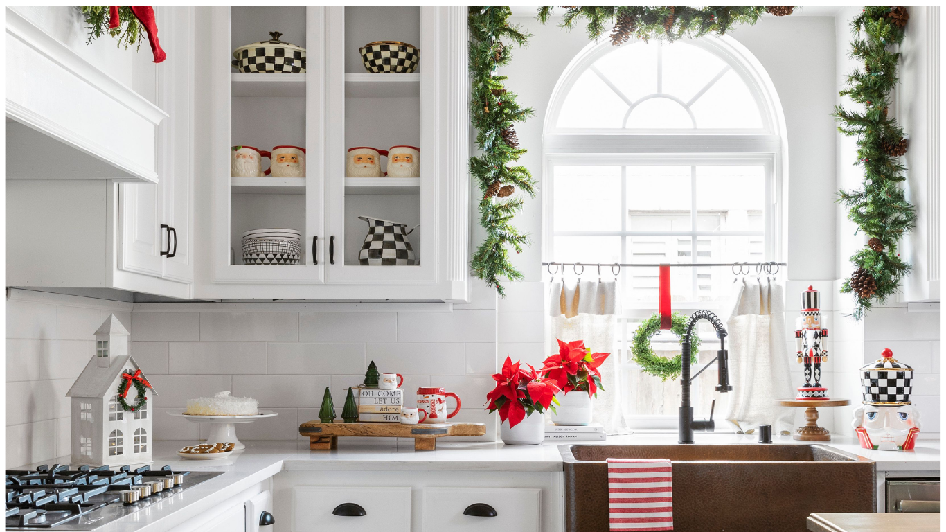 Holiday Hosting Without the Stress: A Simple Cleaning Plan for the Busiest Week of the Year