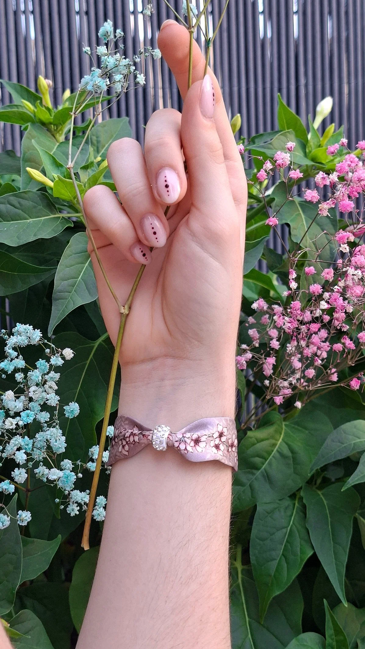 05_Pulsera-Cerezos-Rosa-Bola-Brillantes_01.jpg
