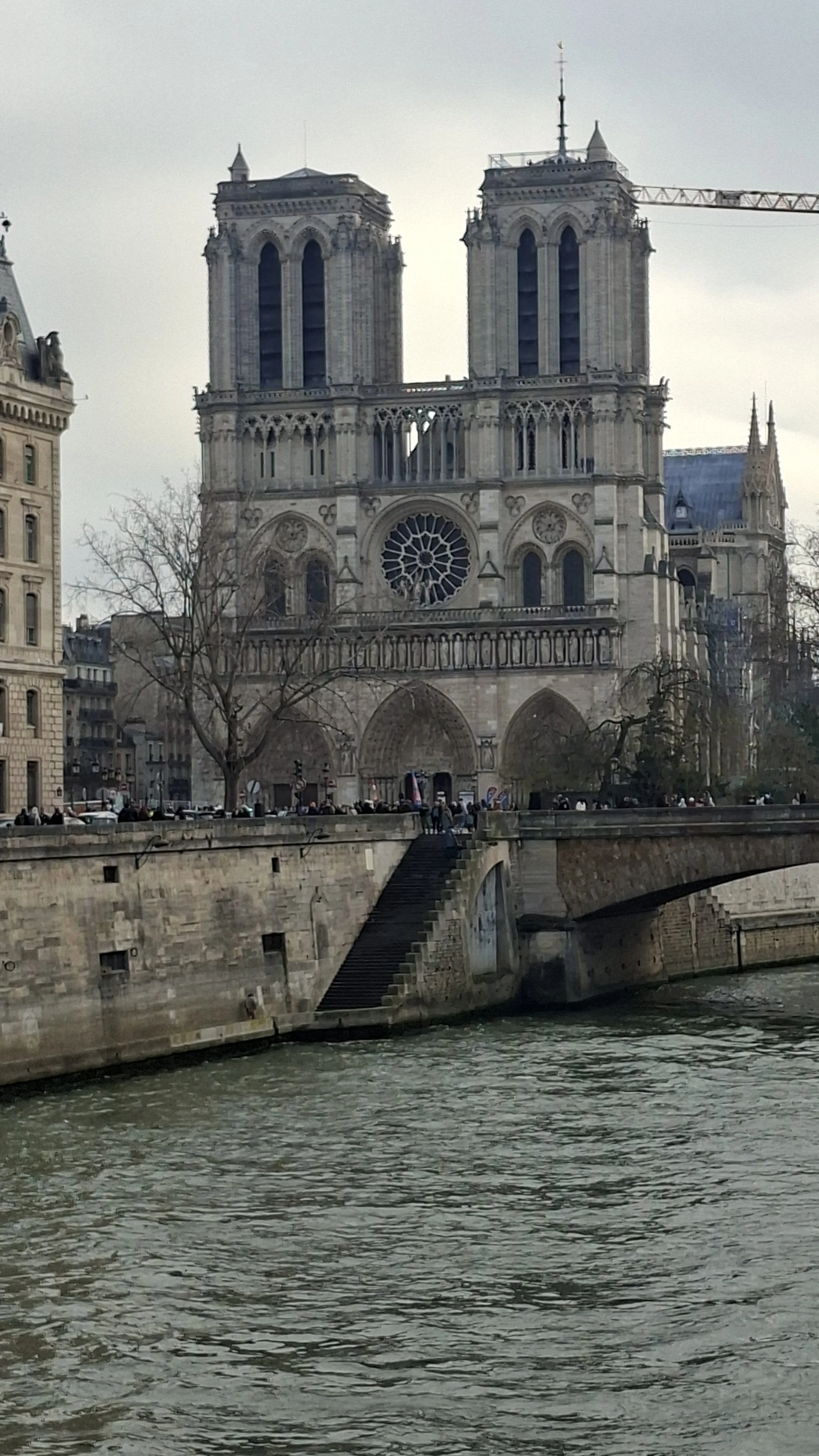 París, Orillas Río Senna, Notre Dame