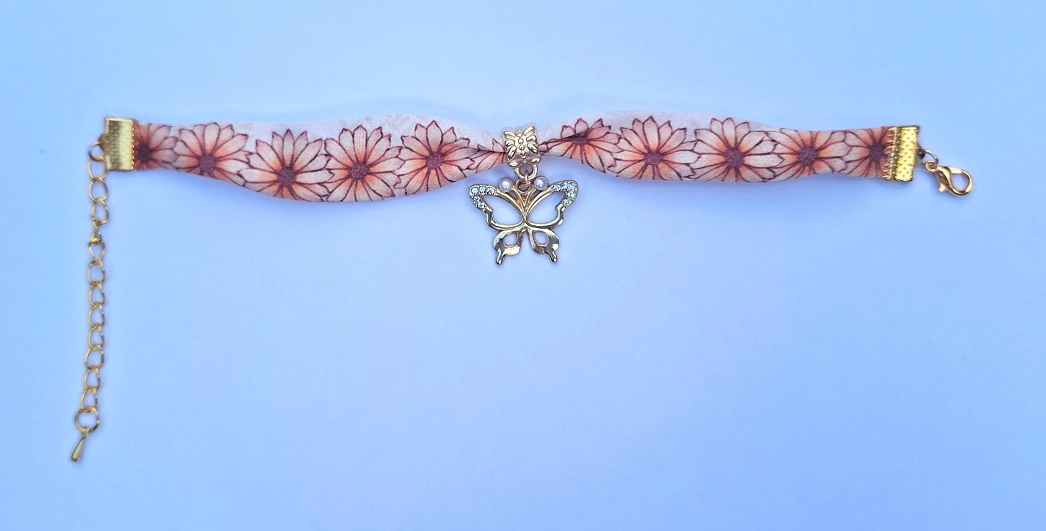 01_Pulsera-Margaritas-Mariposa-Dorada_11.jpg