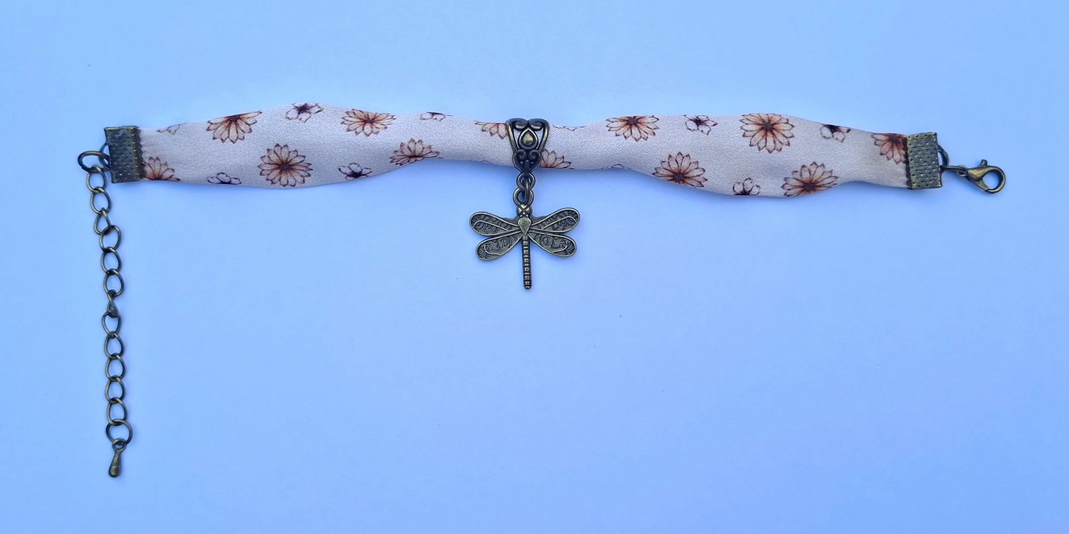 12_Pulsera-Margaritas-y-Cerezos-Libelula-Bronce_25.jpg