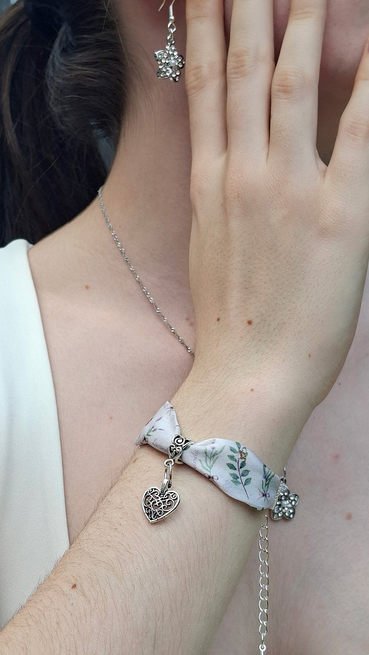 08_Pulsera-Lavanda-Corazón-Plata_21.jpg