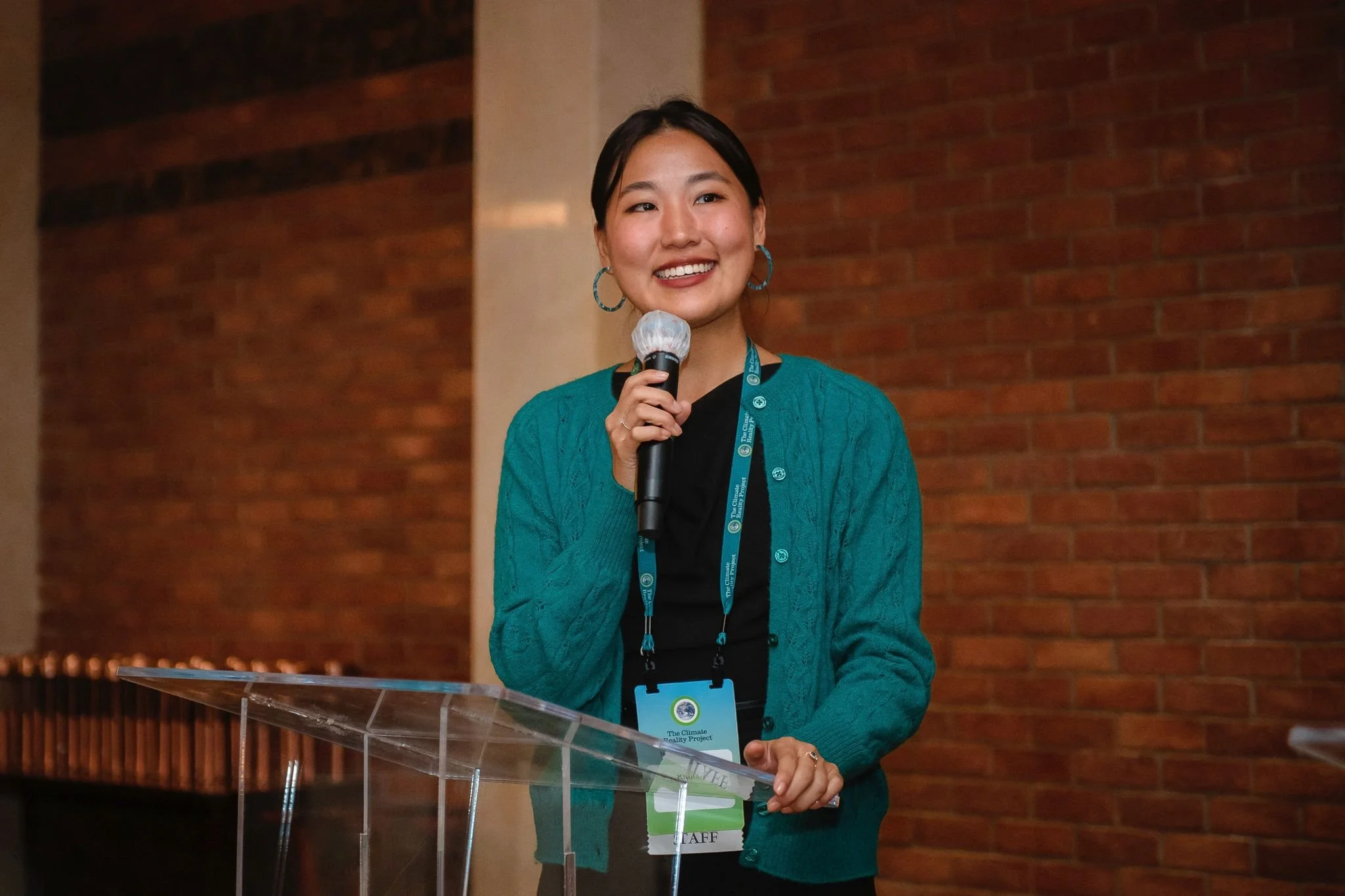 Khulan van Twist delivering speech (keynote, moderation, panel)