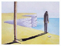 persona cabizbaja mirando el mar, a punto de tirarse