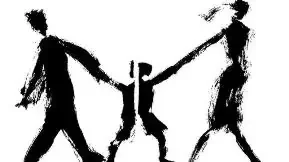 Para intervenir o peritar a un menor es necesario el consentimiento informado de ambos progenitores