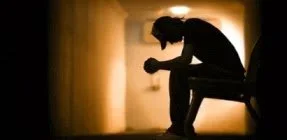 TERAPIA PARA EL RIESGO DE SUICIDO EN LA ADOLESCENCIA