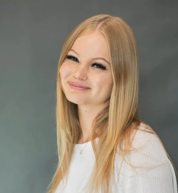 Head shot of Bailey Lucius instructor for ballroom