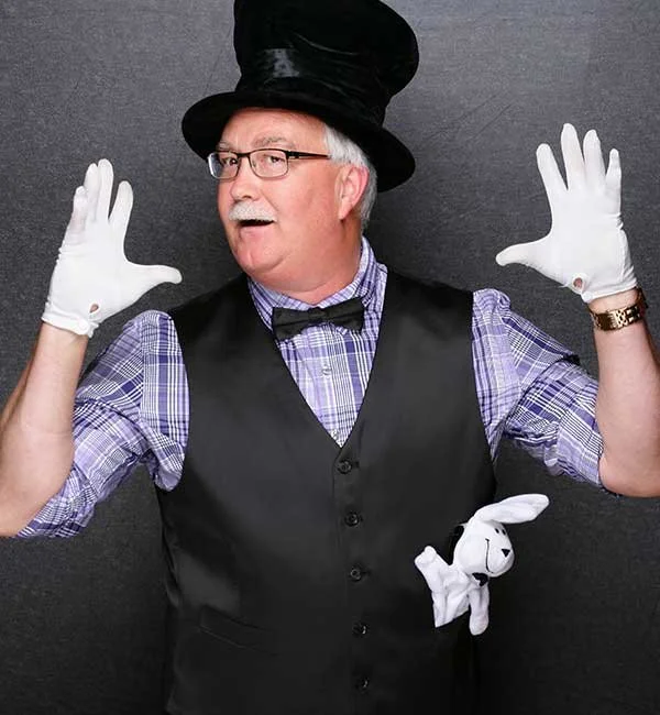 Head shot of Dennis Foster instructor for acting