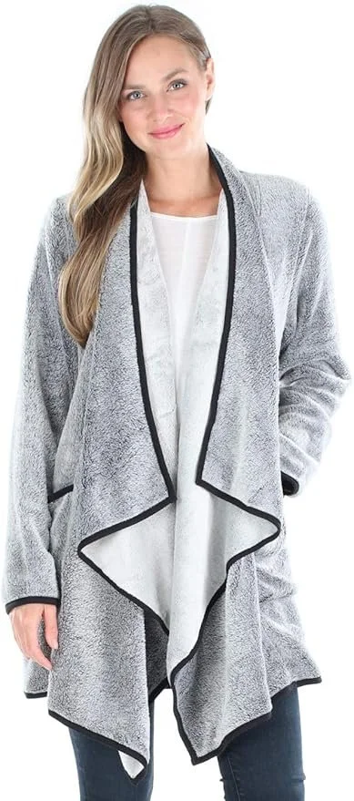 Women’s sherpa-lined hooded fleece robe from Sleepyheads, gray cozy loungewear for winter warmth