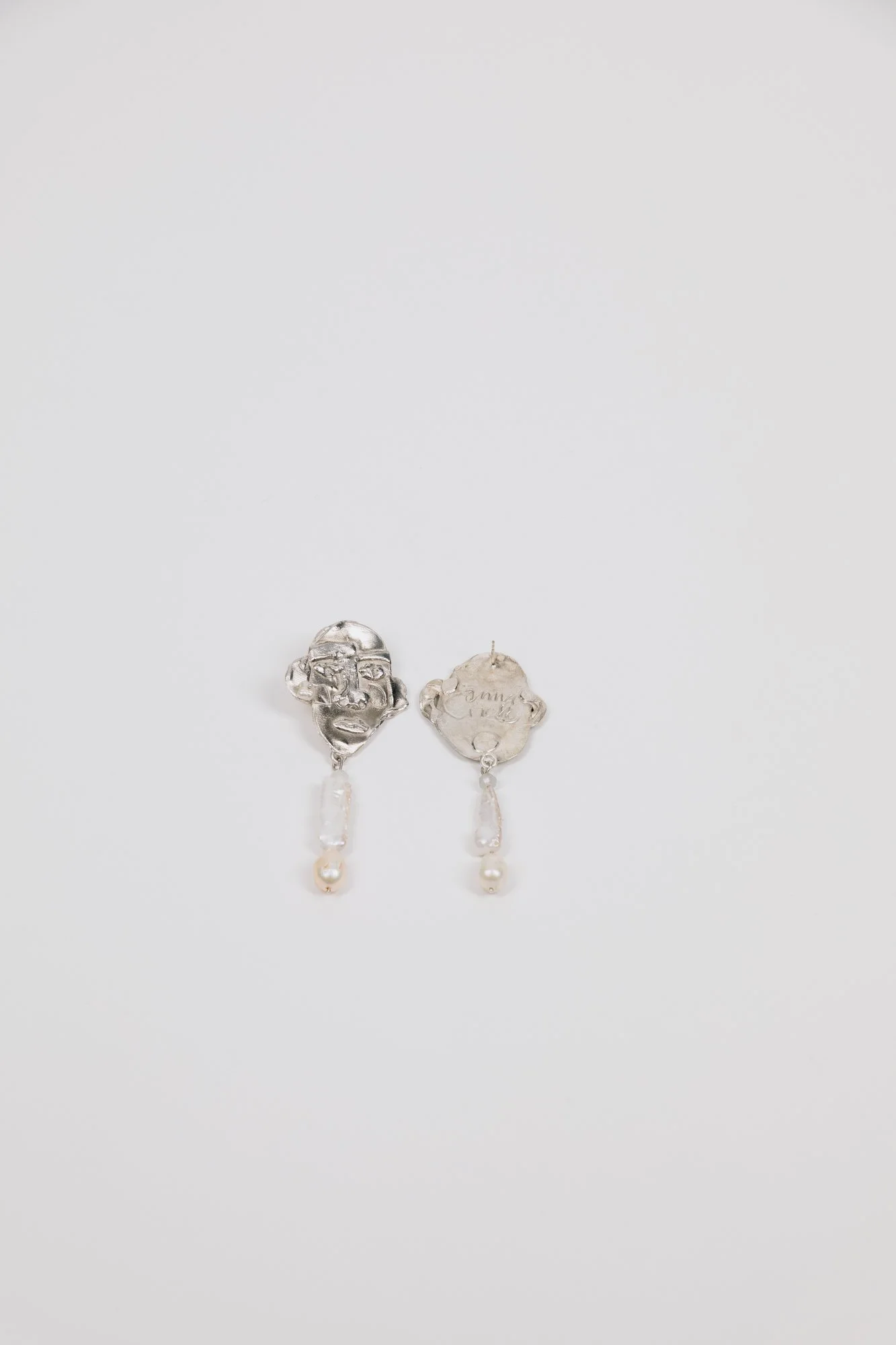 'Silver Character over the moon with tiny pearl'.jpg