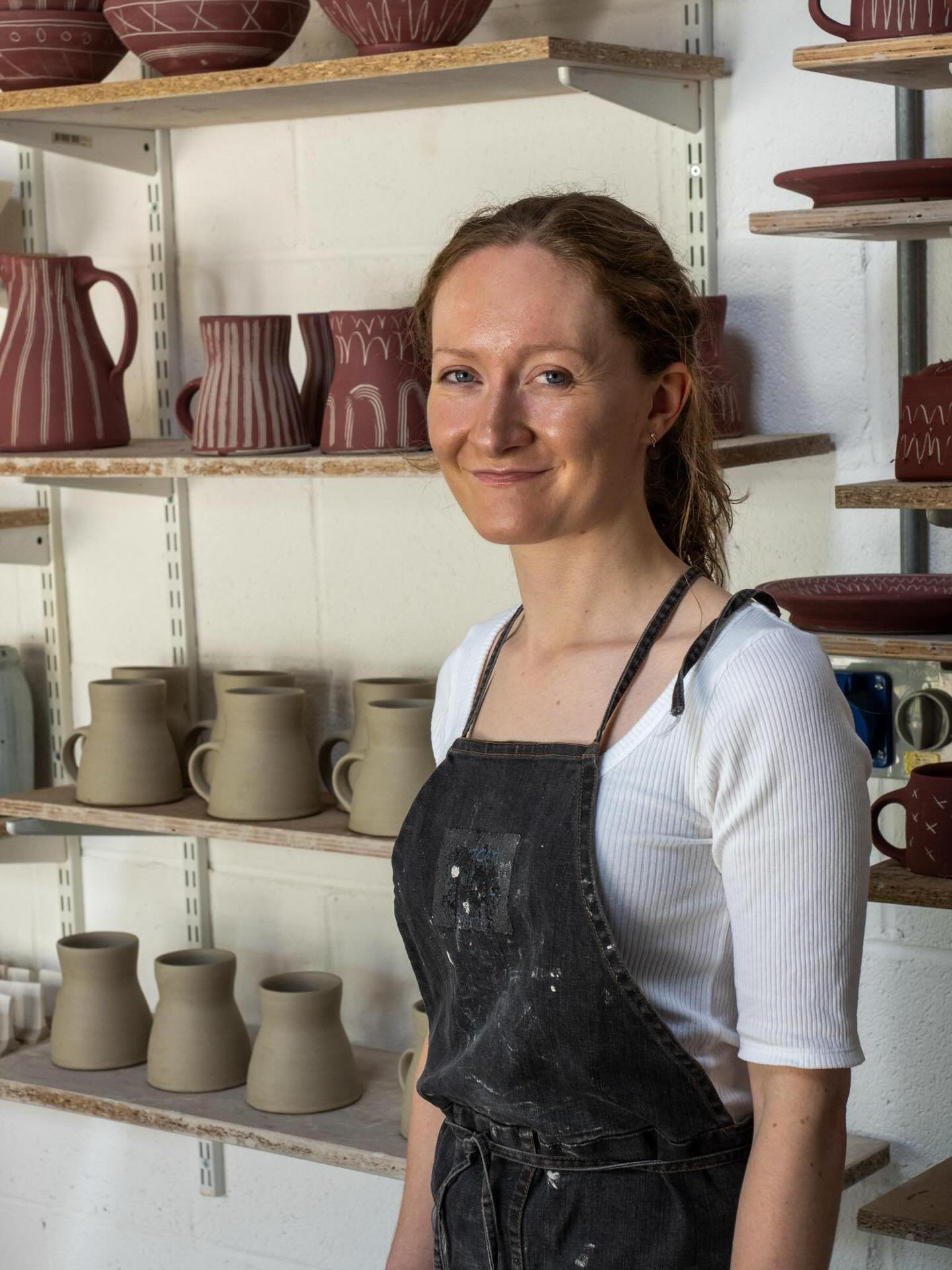 Introducing our conversation with Elin Hughes @elinhughesceramics a potter based at the edge of Dartmoor in South West England.

Her practice, rooted in a curiosity for atmospheric firing, transforms porcelain and stoneware into functional objects th