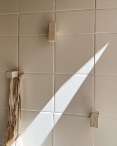 quadris-wandhaken-weiss-2.png