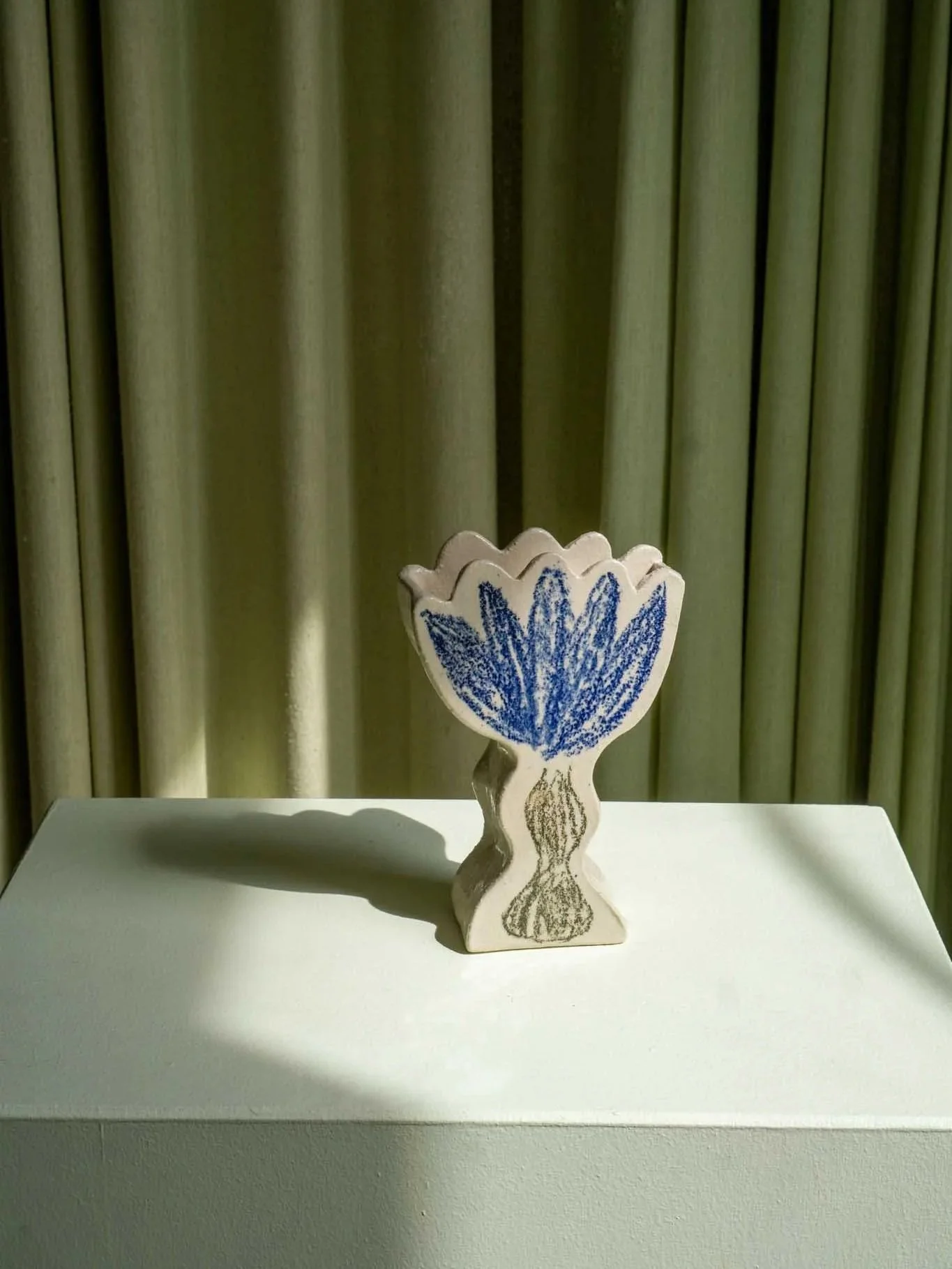 Wallflower+vase+blue.jpg