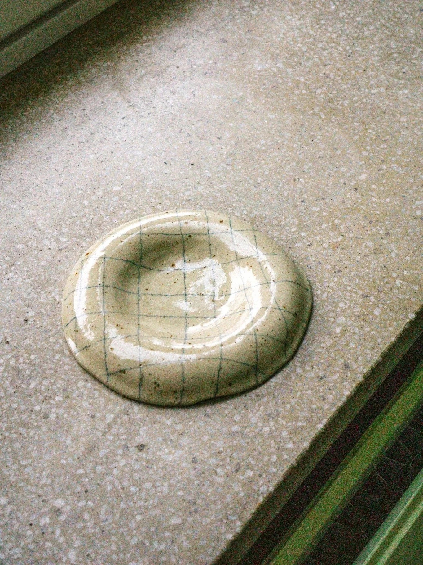 Plate+striped_1.jpg