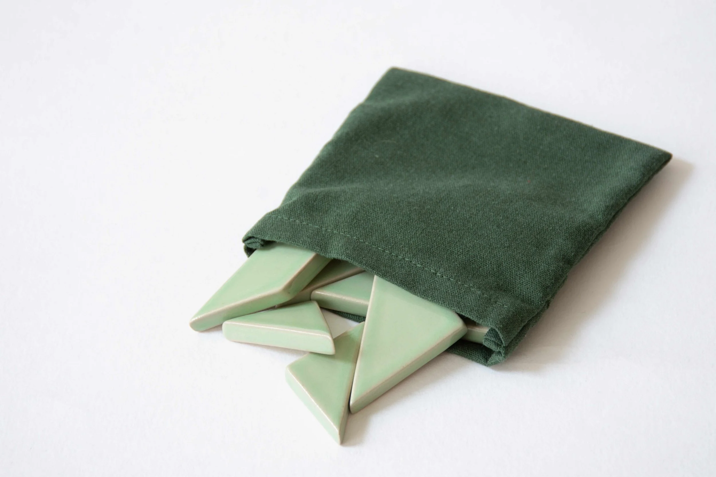 Tangram_Green_3.jpg