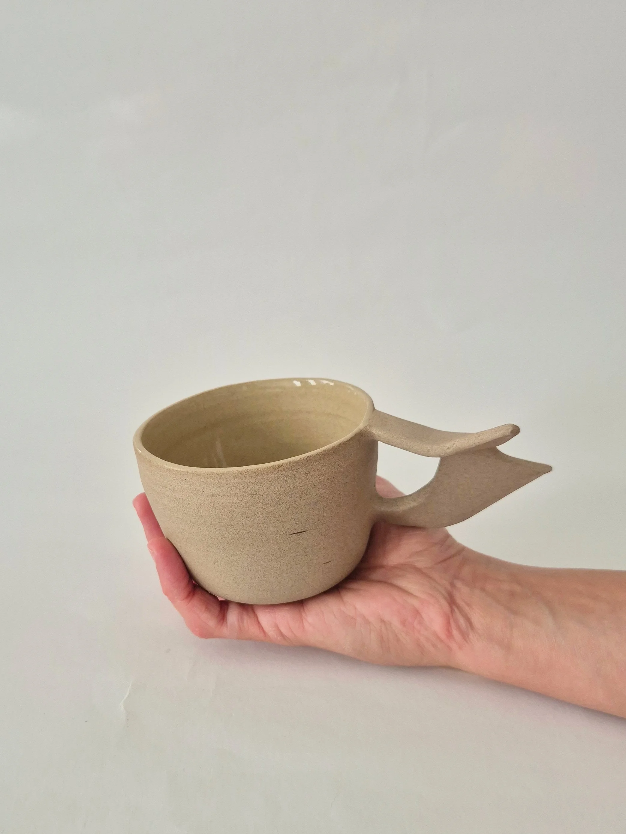 04 FLAME mug Toffee 04.jpg