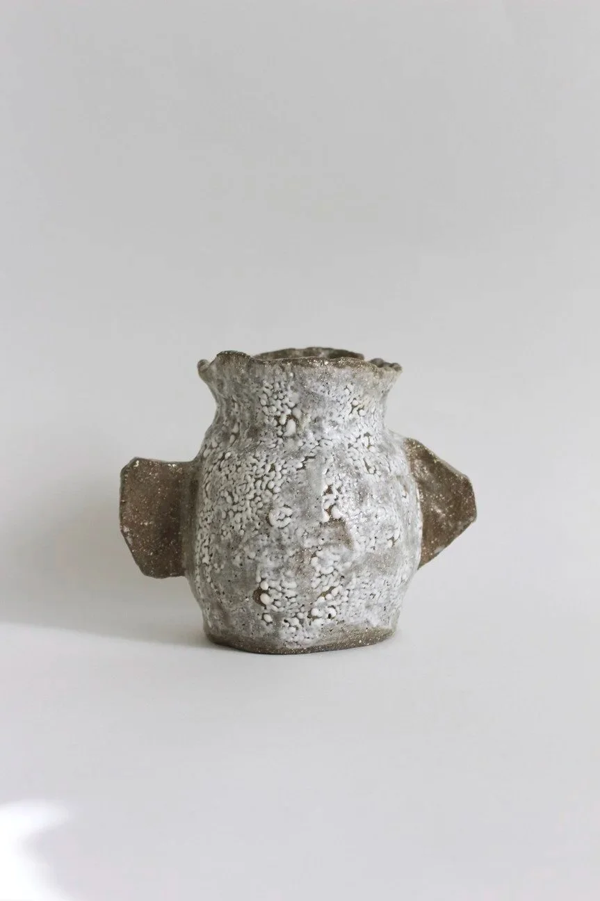 OleksandraSamokhina_TheOneWithTheBellyVase_01.jpg