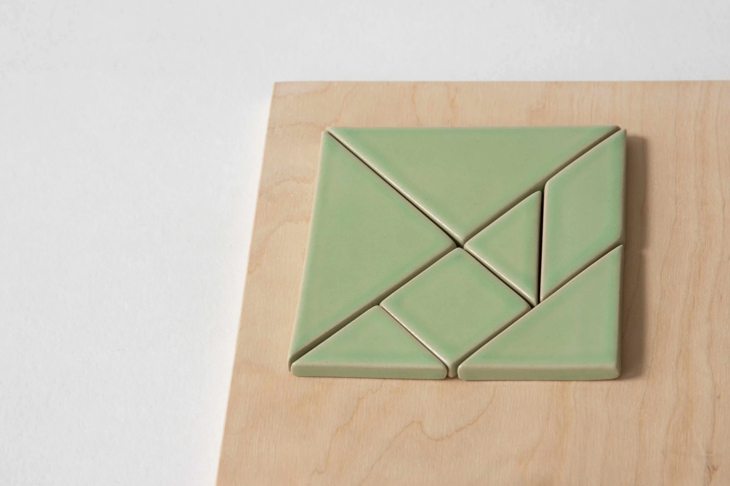 Tangram_Green_1.jpg