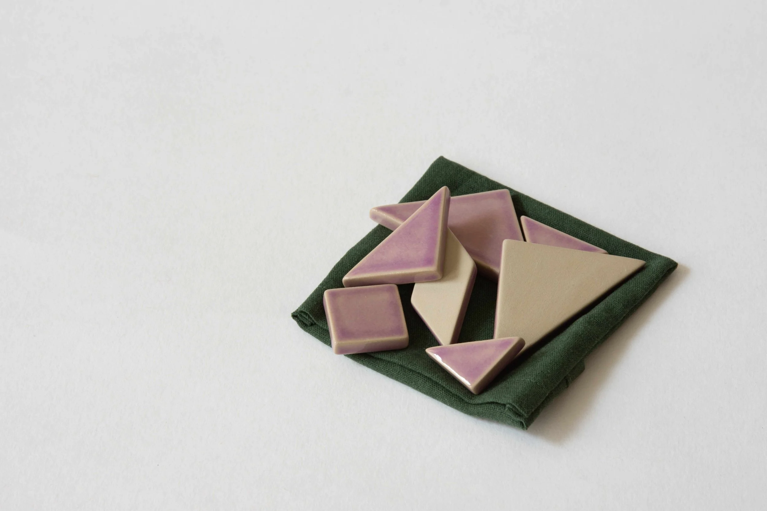 Tangram_Purple_2.jpg