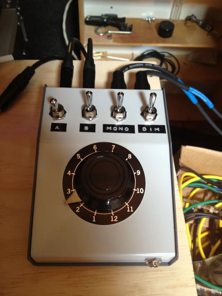 Desktop Passive Monitor Controller