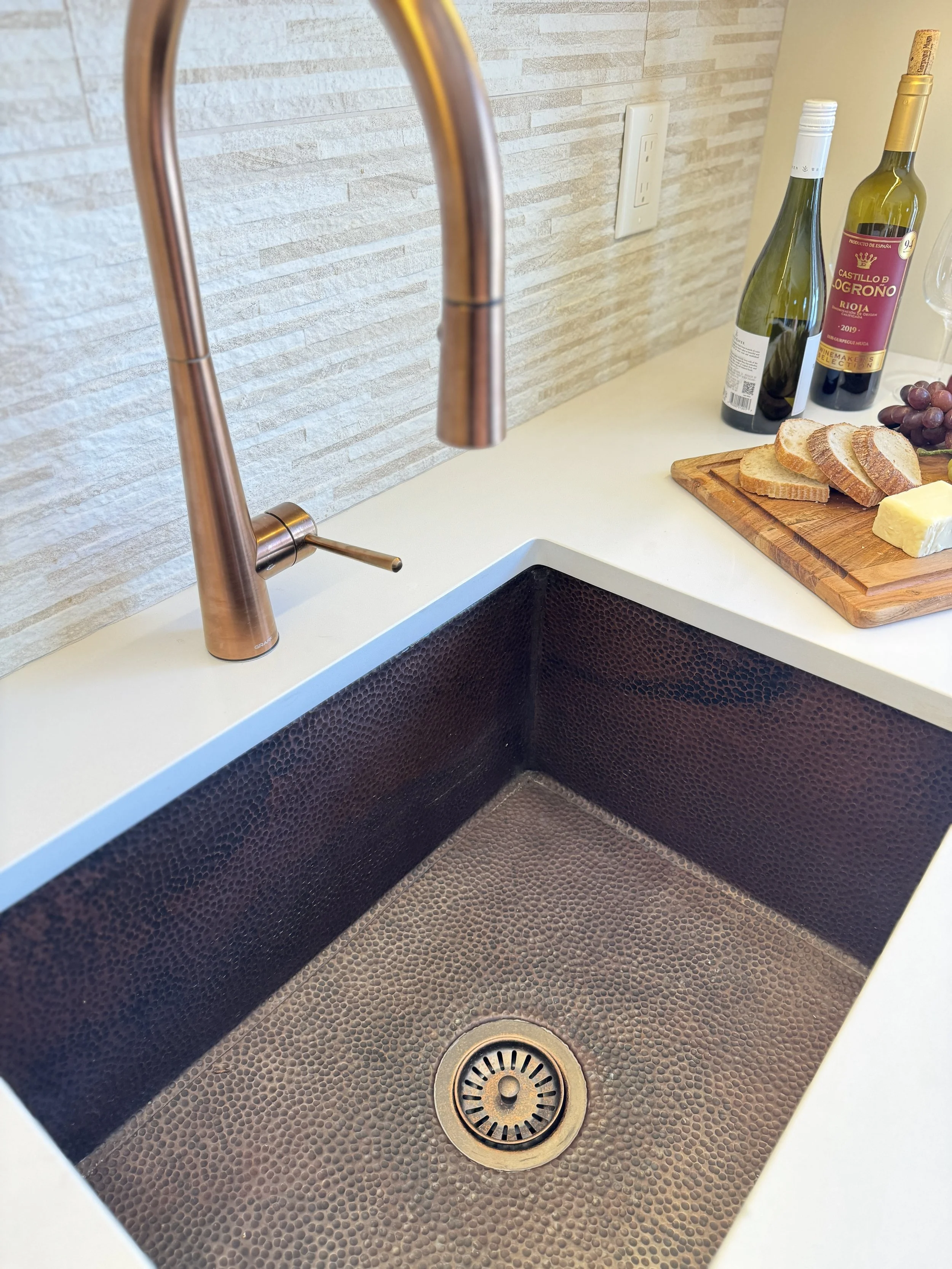 lexington-basement-custom-bar-hammered-copper-sink-brass-faucet-quartz-counter-abbeyk.jpg.JPG