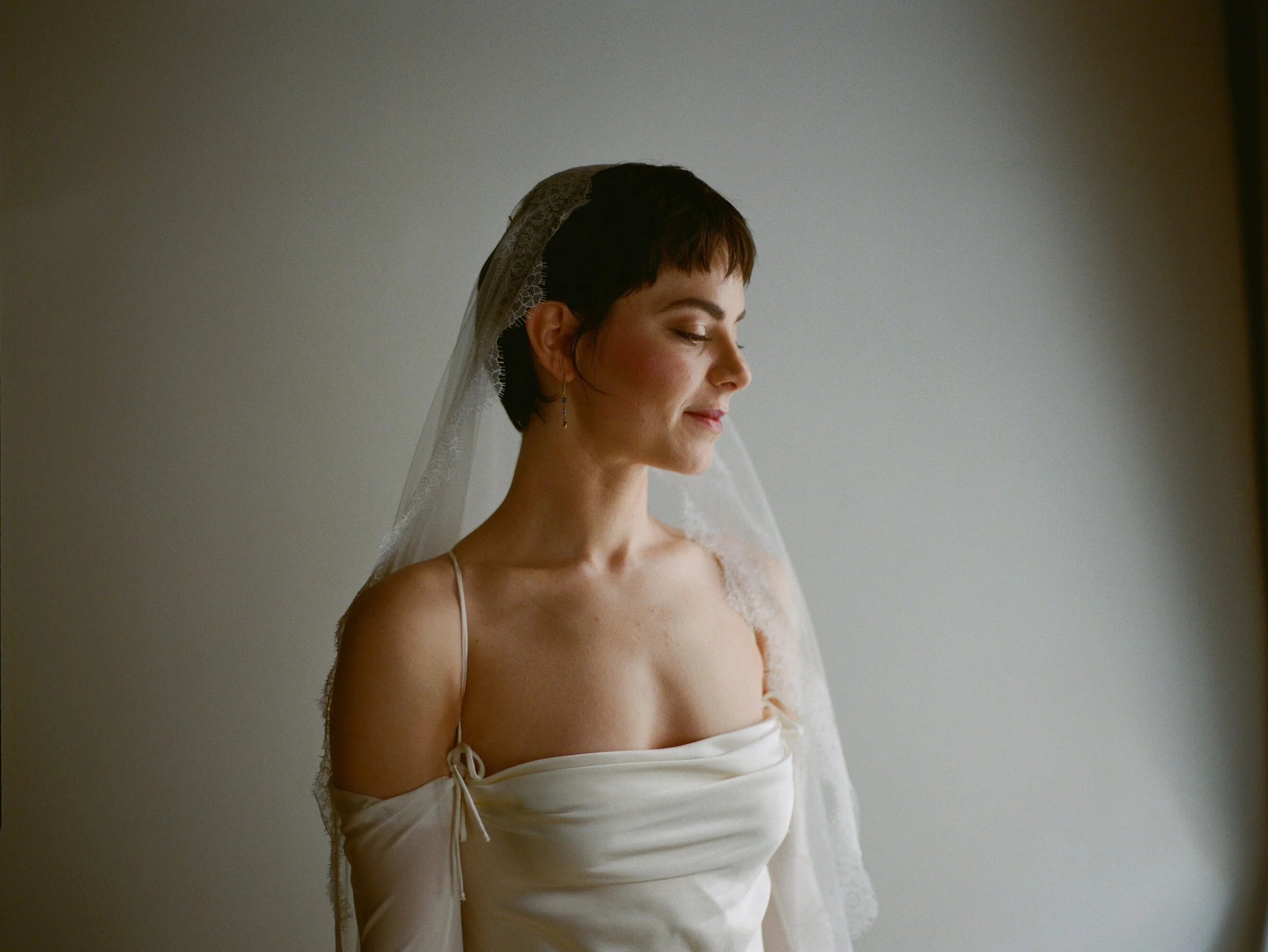 Celebrity Portraits and Honesty in Weddings