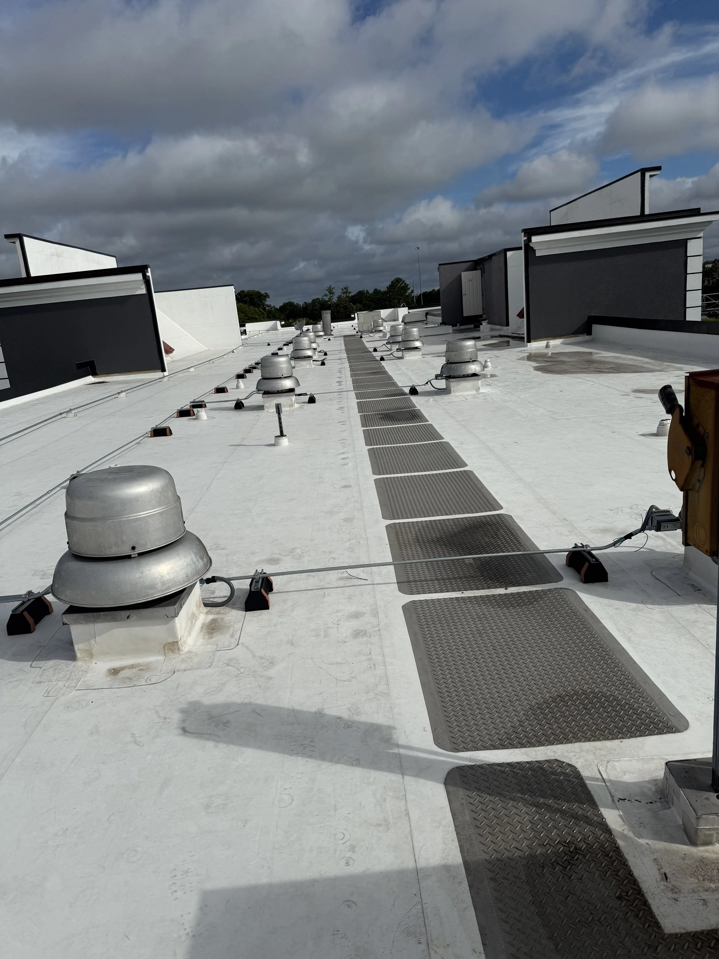 HVAC INSTALATON ,DUCTWORK ,AC SYSTEMS ,INSULATION,VRF SYSTEMS AND MORE