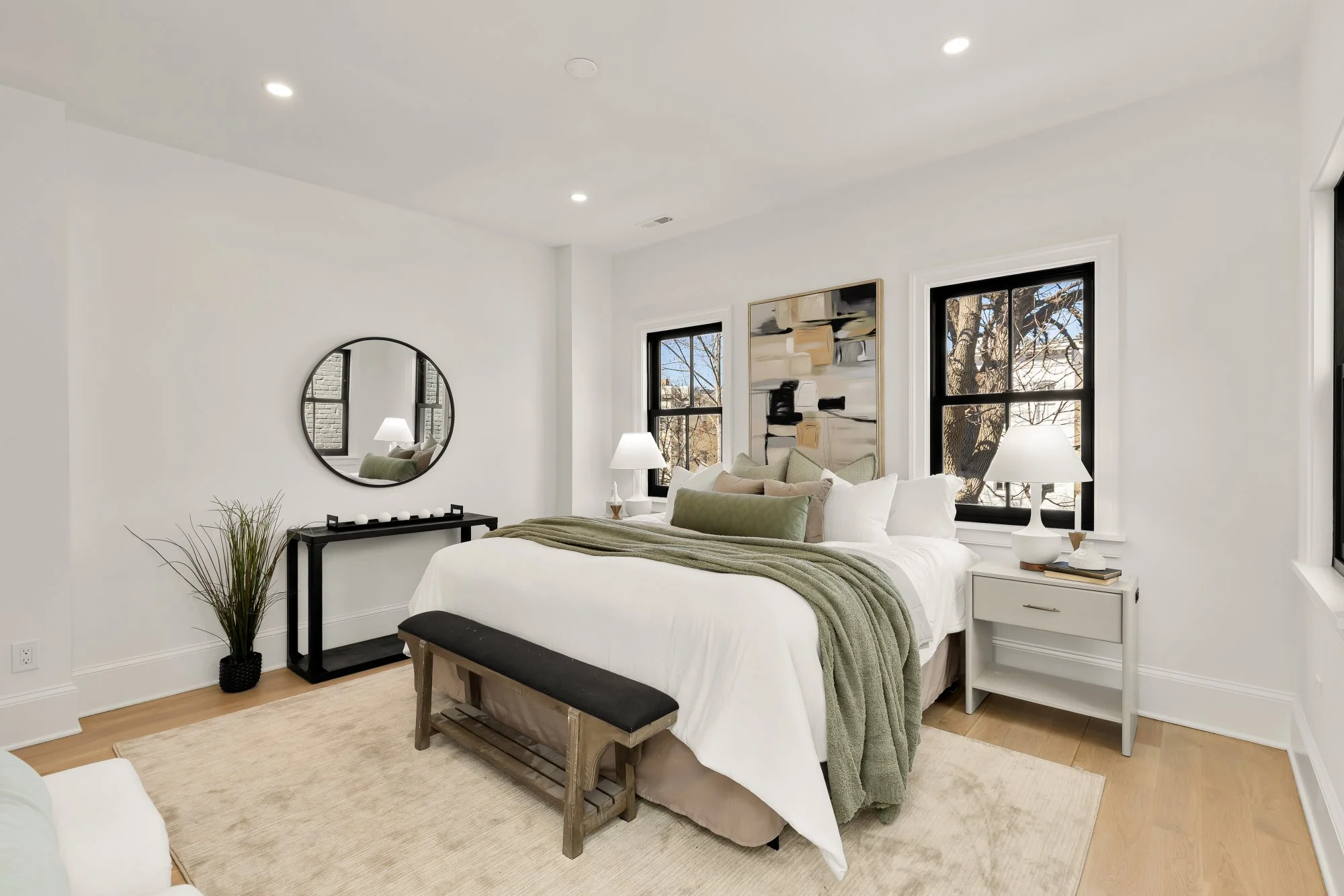 639 A St SE-0033.jpg