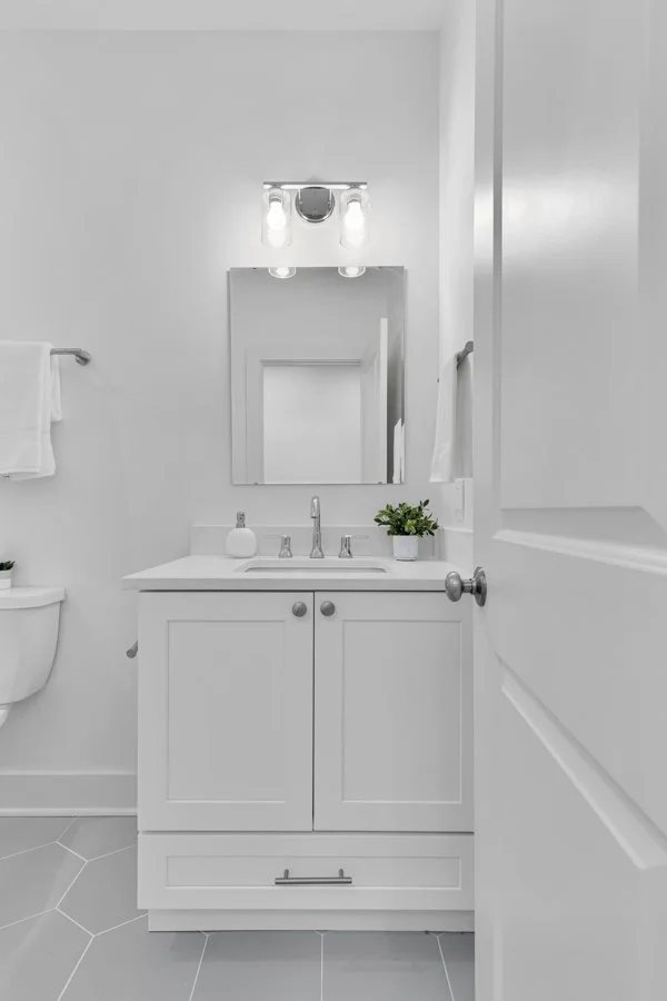 1628 U St SE-0036.jpg