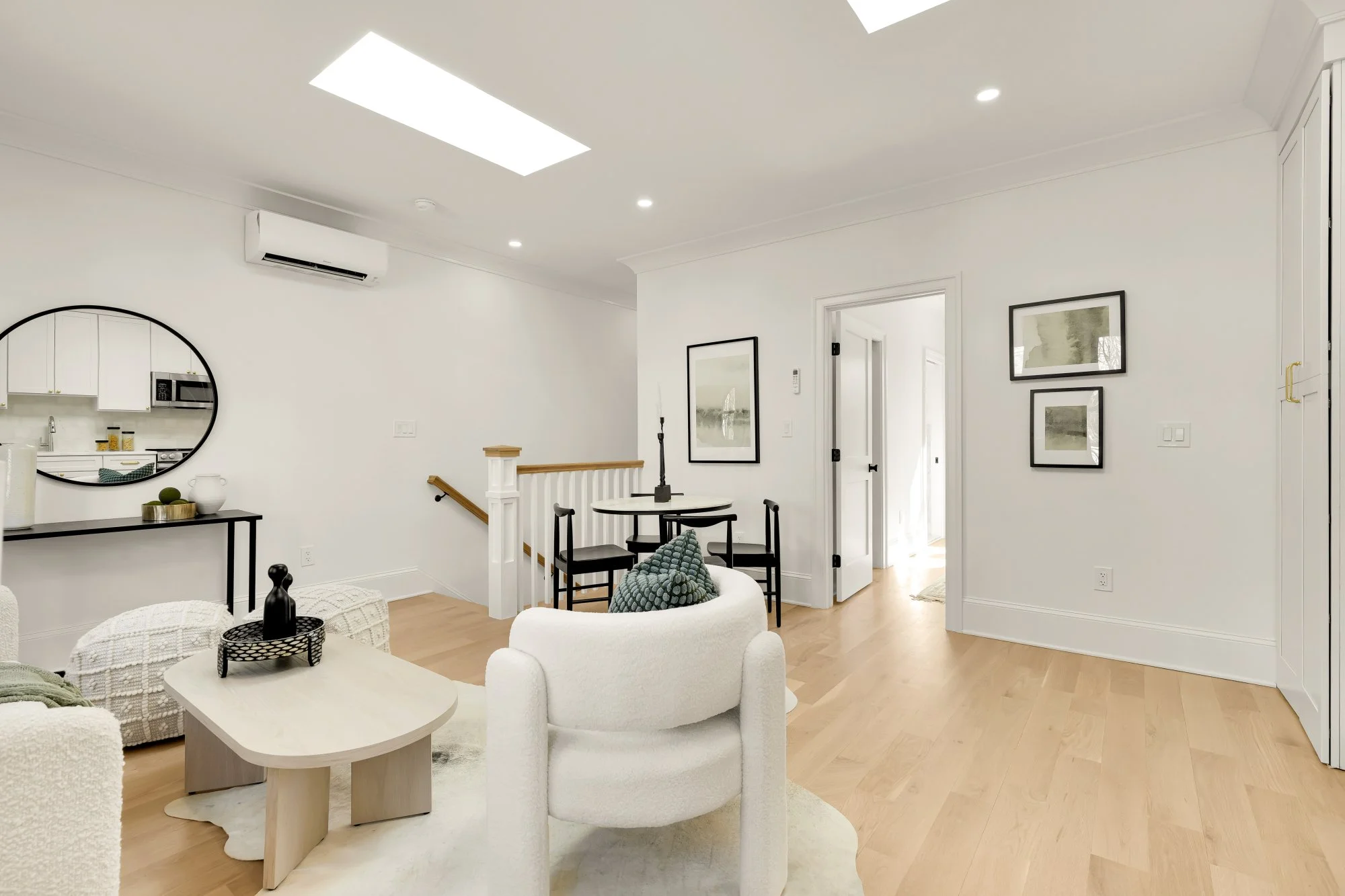 639 A St SE-0069.jpg