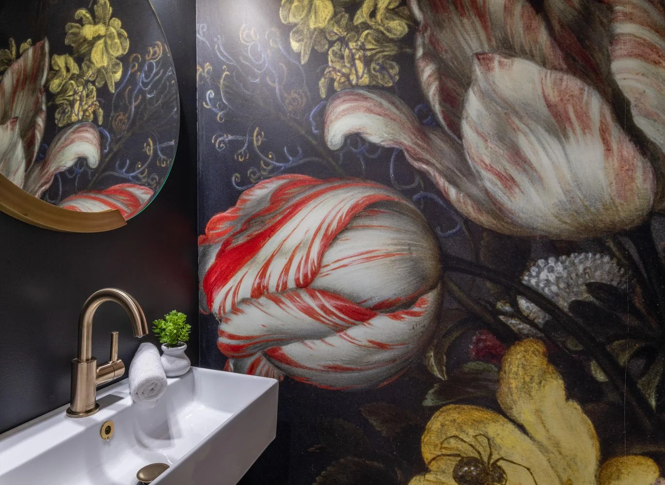 515 F St NE Washington DC-large-012-035-DSC 9864-1372x1000-72dpi.jpg