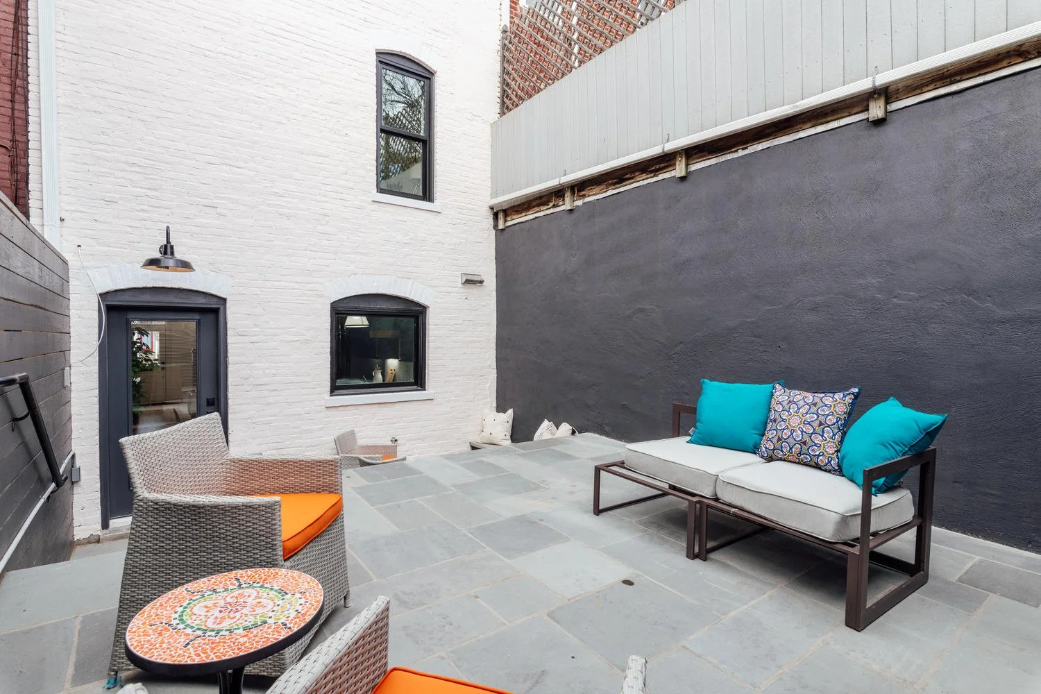 515 F St NE Washington DC-large-033-031-DSC 9912-1500x1000-72dpi.jpg