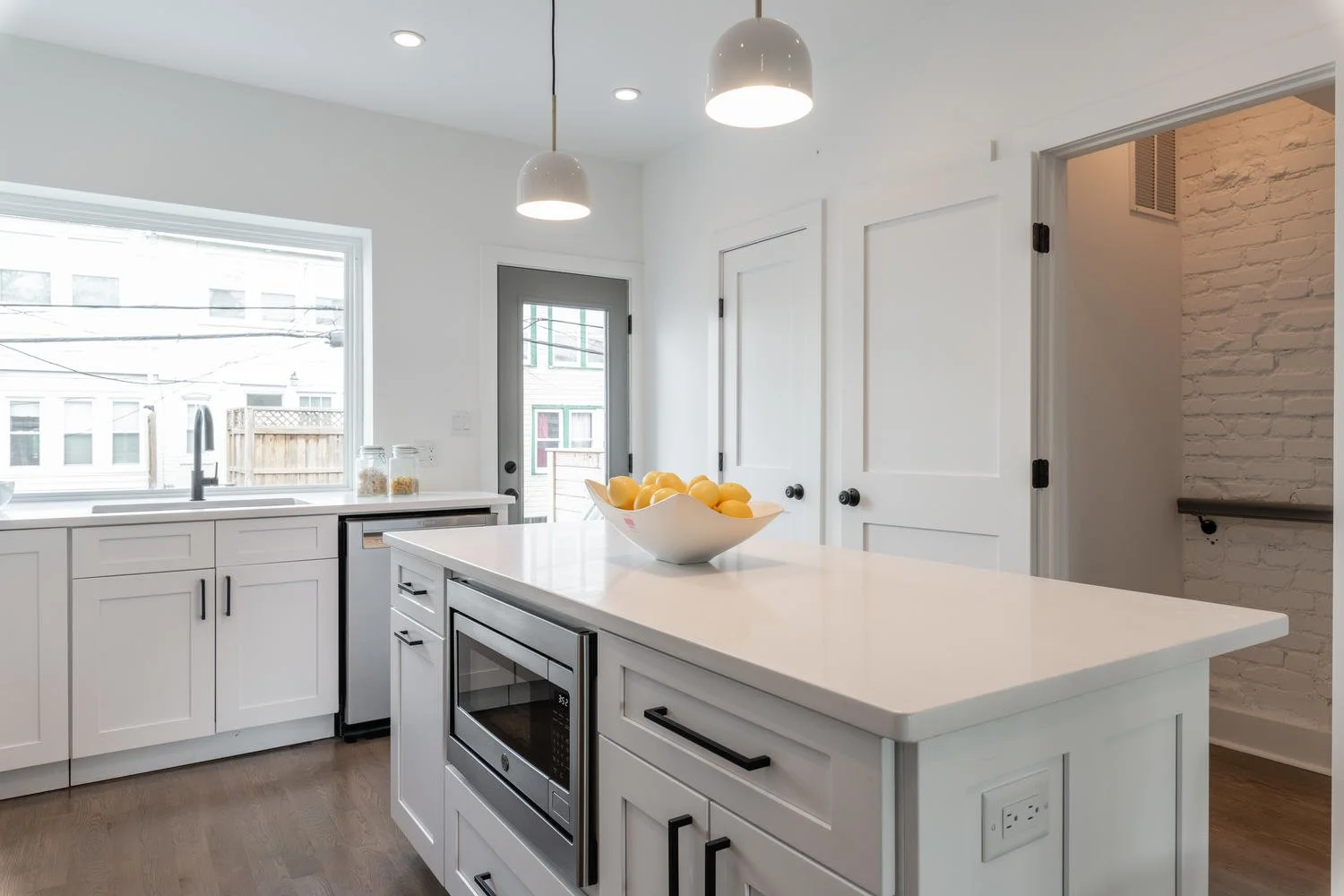 1157 Abbey Pl NE Washington DC-large-009-22-DSC 0802-1500x1000-72dpi.jpg