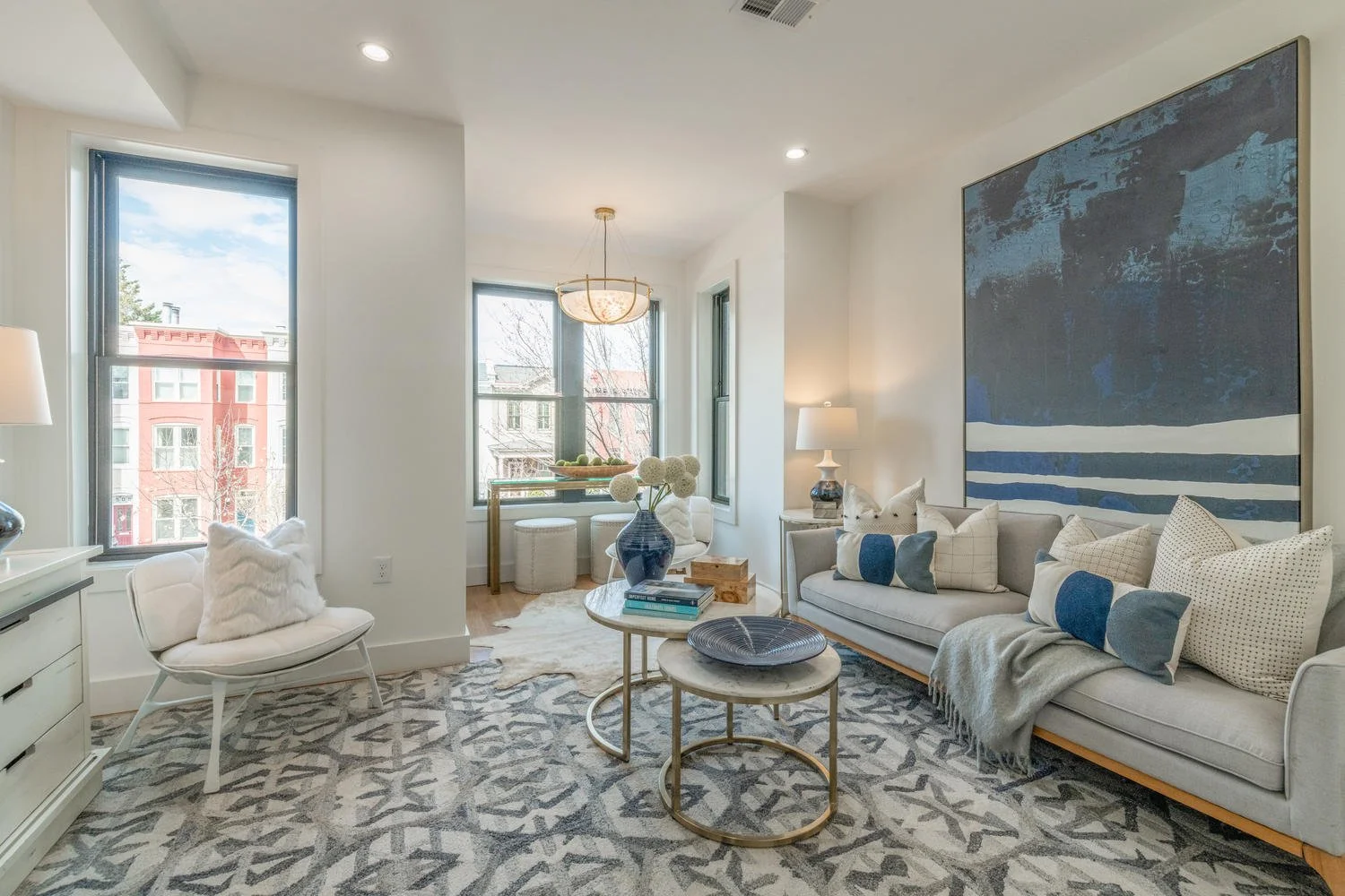 515 F St NE Washington DC-large-021-012-DSC 9780Edit2-1500x1000-72dpi.jpg