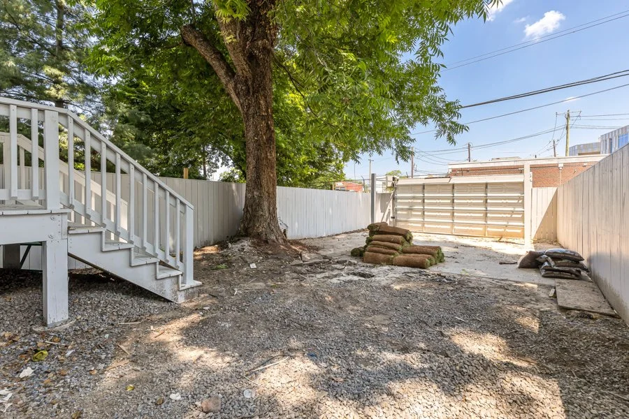 1628 U St SE-0048.jpg