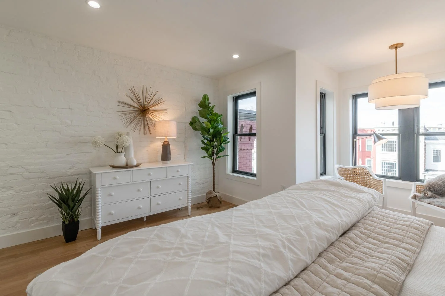 515 F St NE Washington DC-large-014-020-DSC 9822-1500x1000-72dpi.jpg