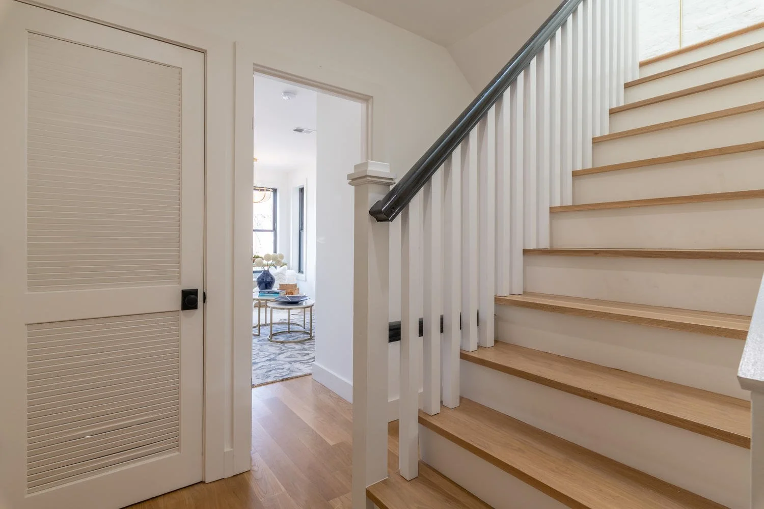 515 F St NE Washington DC-large-029-009-DSC 9810-1500x1000-72dpi.jpg