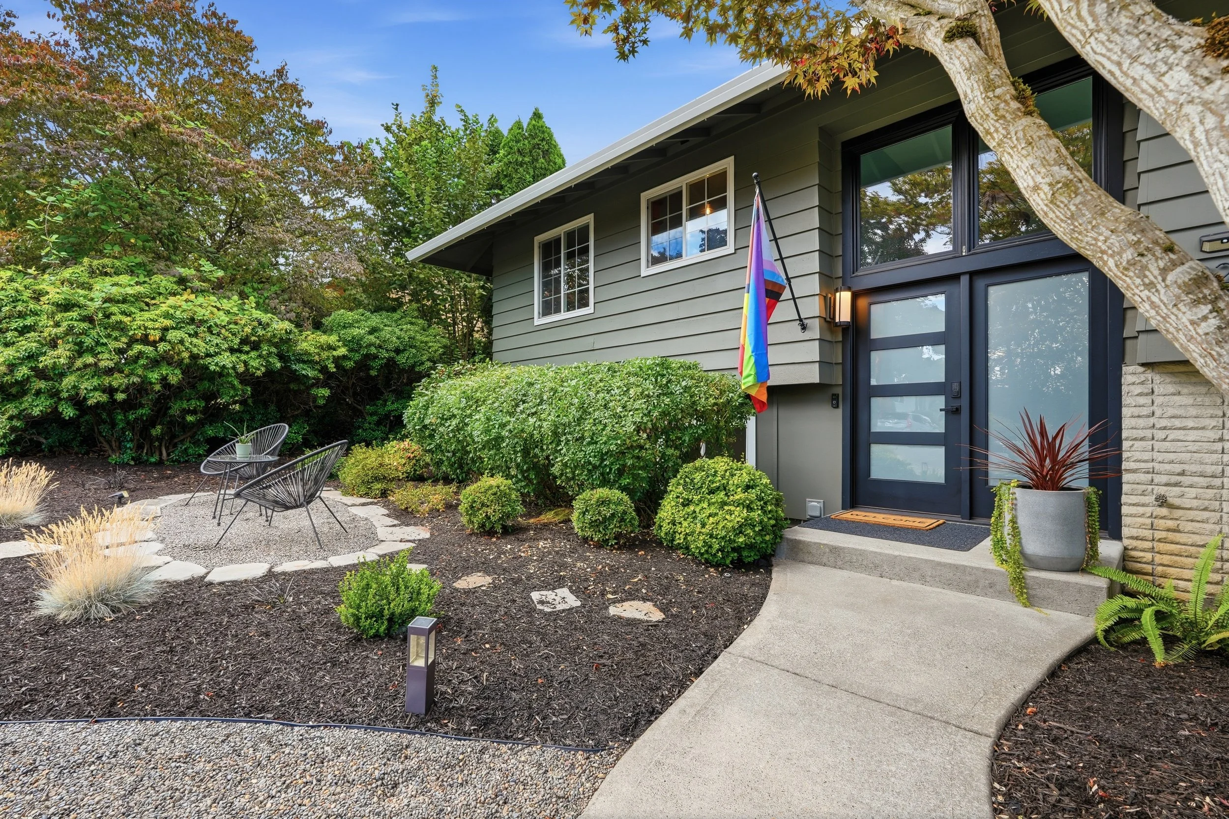 3211 SW Ridge Dr Portland, OR 97219