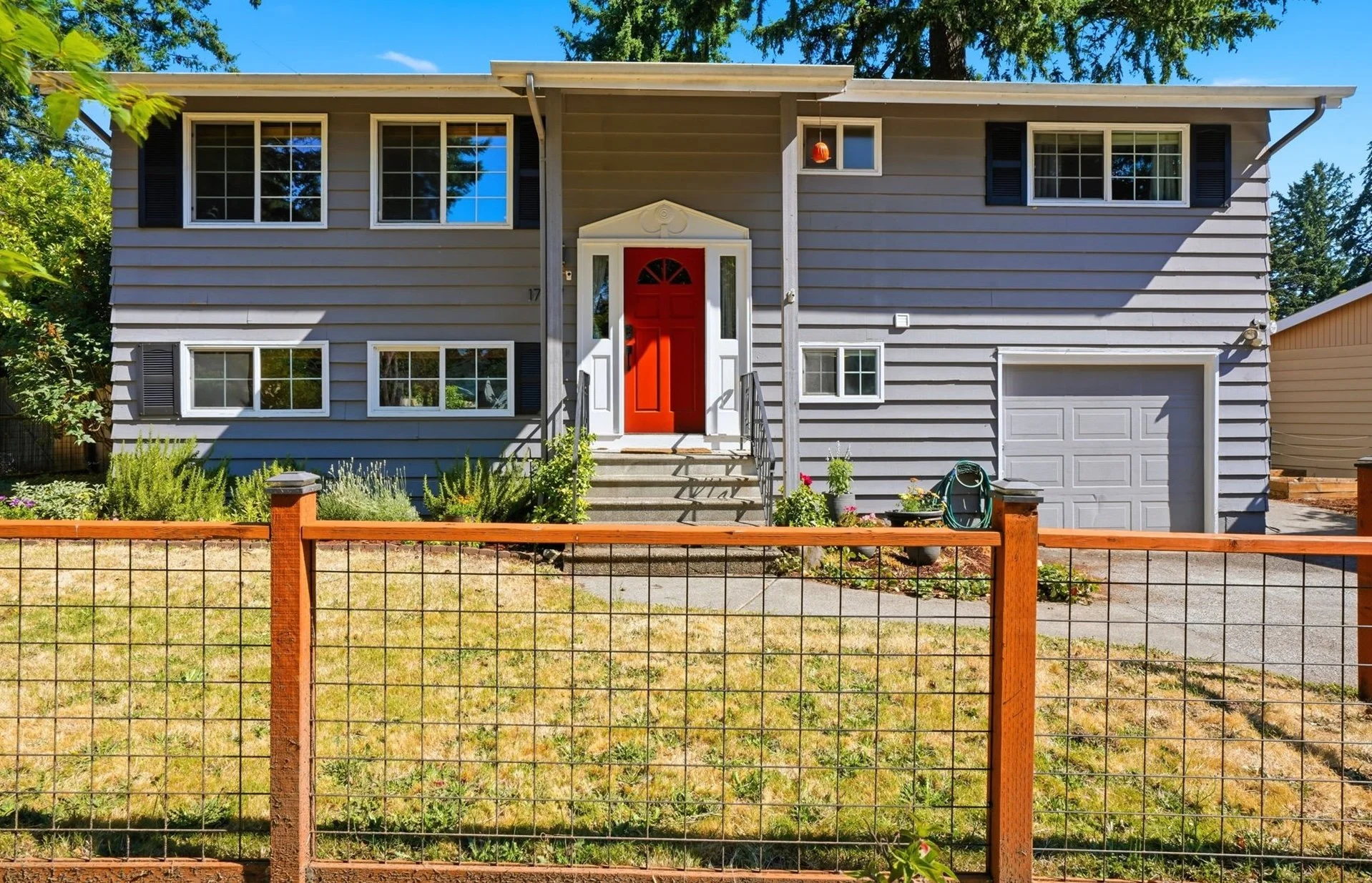 17717 NE Pacific St, Portland, OR 97220 | Sold for $522,500