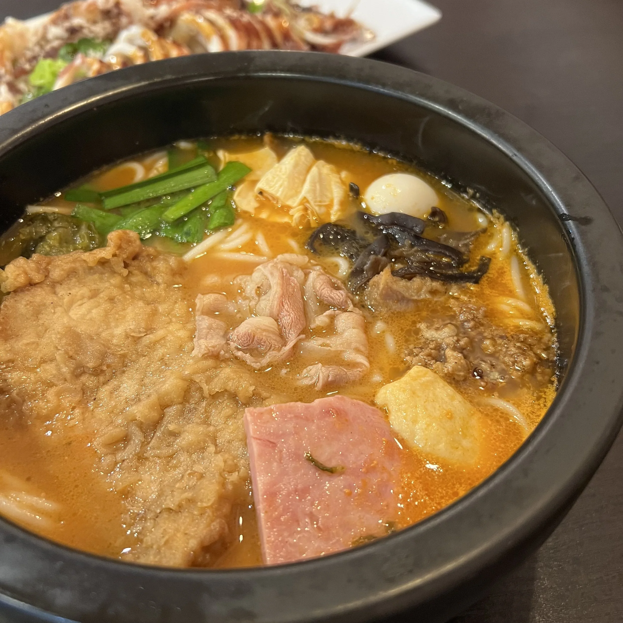Yun Nan Crossing Bridge Noodle