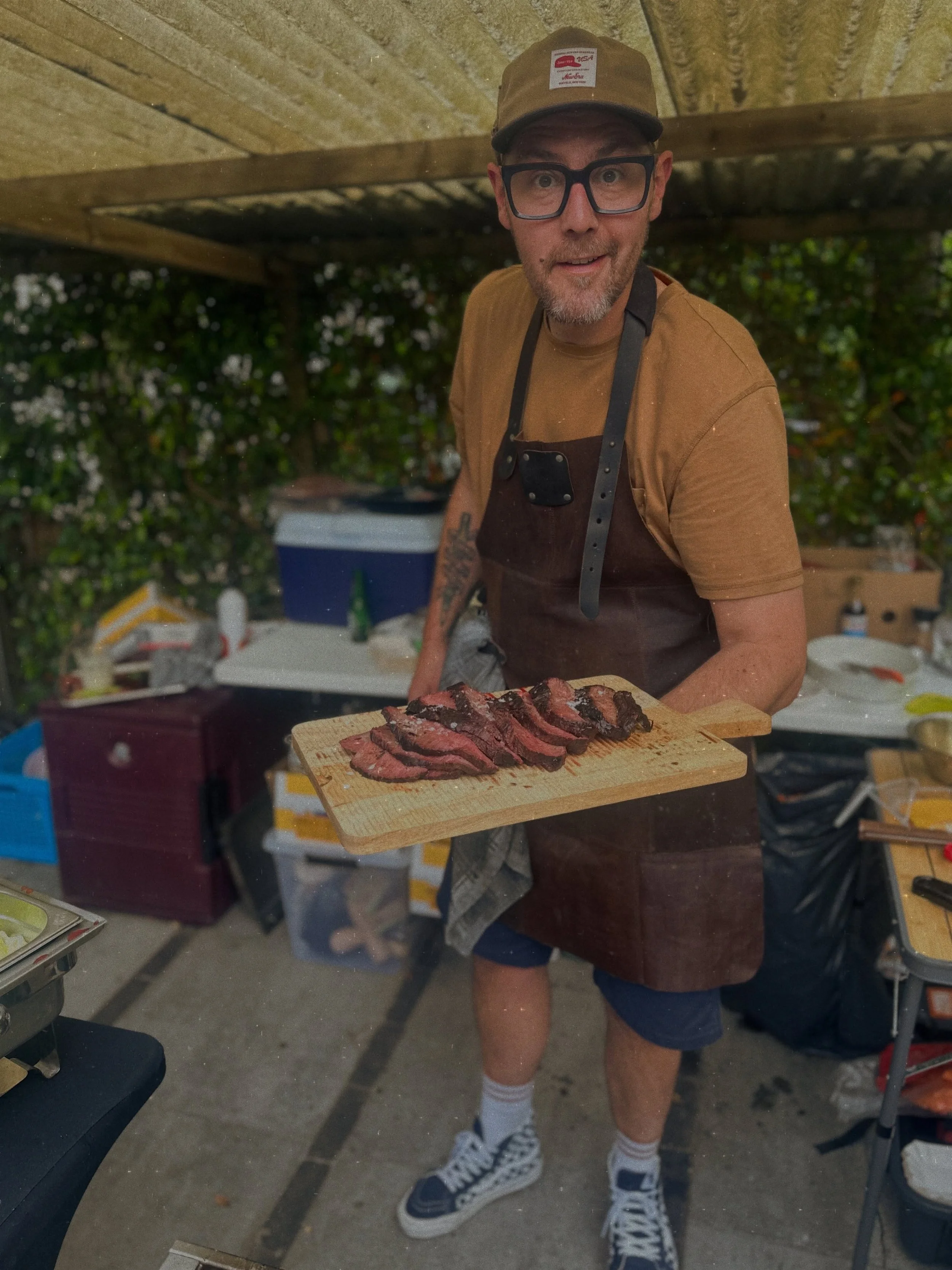 Vandaag mochten we neerstrijken in Amsterdam Zuid voor een dag vol goed eten en blije gezichten.

Chicken wings, Hot dogs en burgers die hard gingen. Merguez met een lekkere kick. En als klapstuk prachtige Picanha uit Uruguay.

Dit zijn de dagen waar