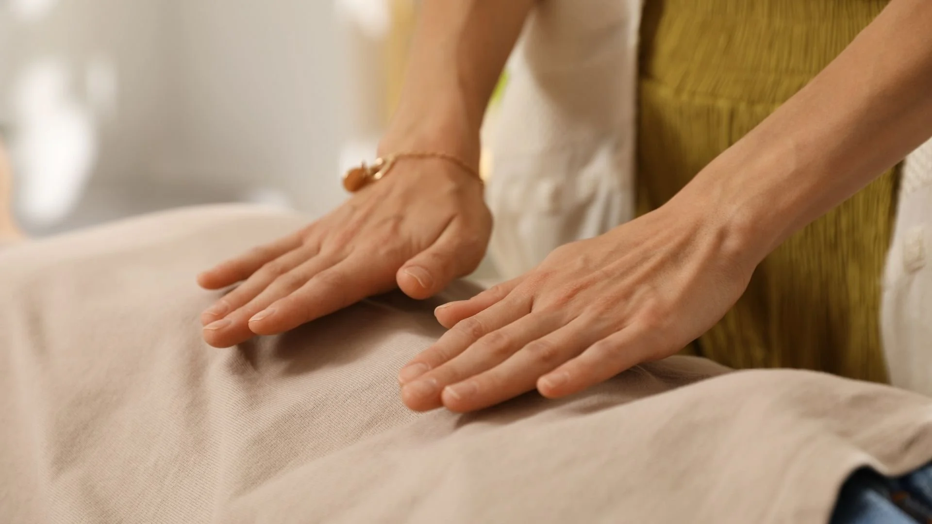 The Benefits of Reiki: How Reiki Treatment Supports the Body and Nervous System