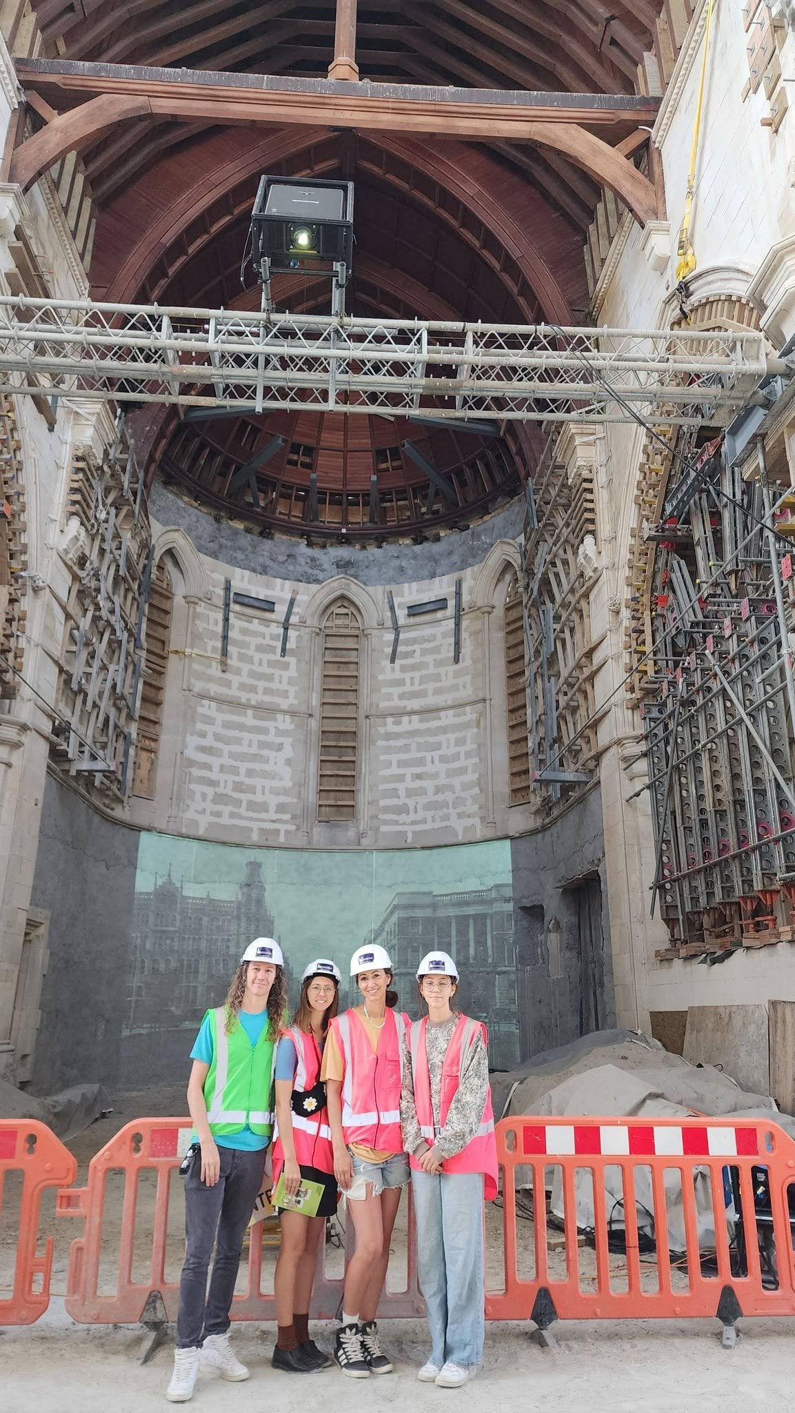 girls christchurch cathedral.jpg