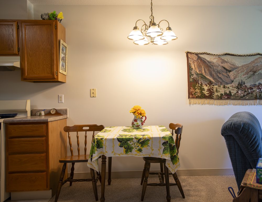 Dining-Room-Cottonwood-Ridge-Senior-Housing-Apartments-income-based-restrictions-St-Johns-Springfield.png