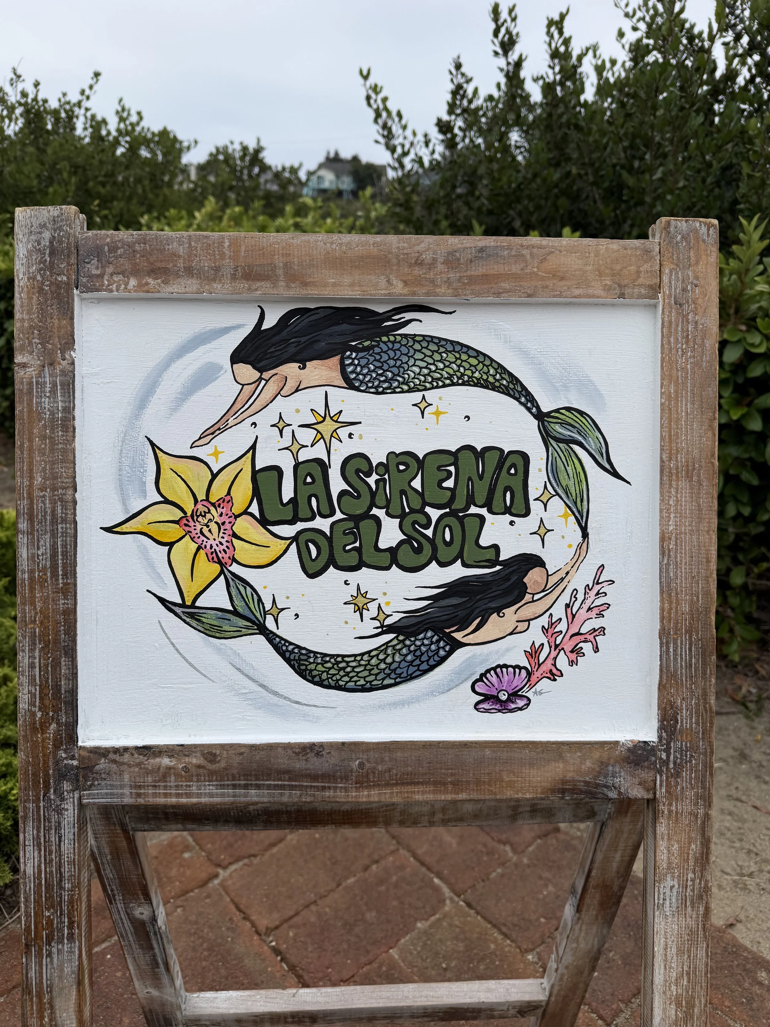 La Sirena sign.jpg