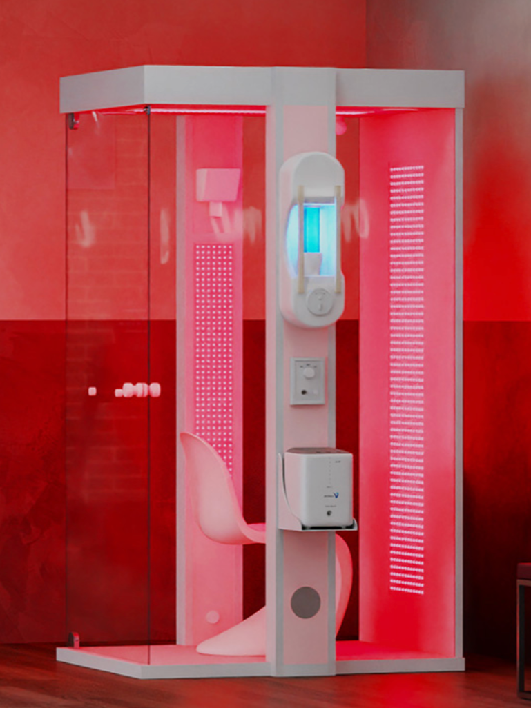 Red light salt therapy and oxygen