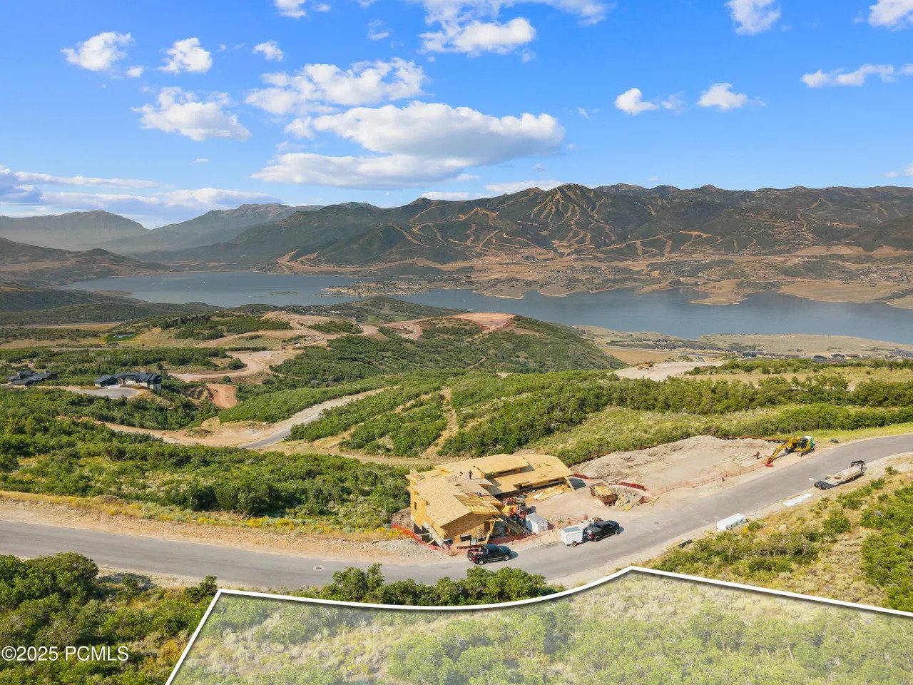 1189 E Peak View Dr 2.jpg