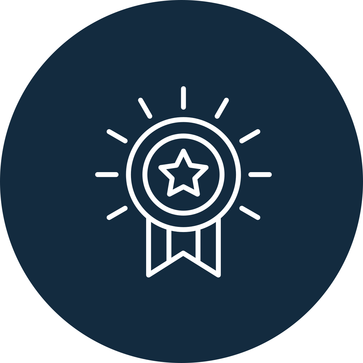 Icon of a medal with a star in the center, surrounded by rays, on a dark circular background.