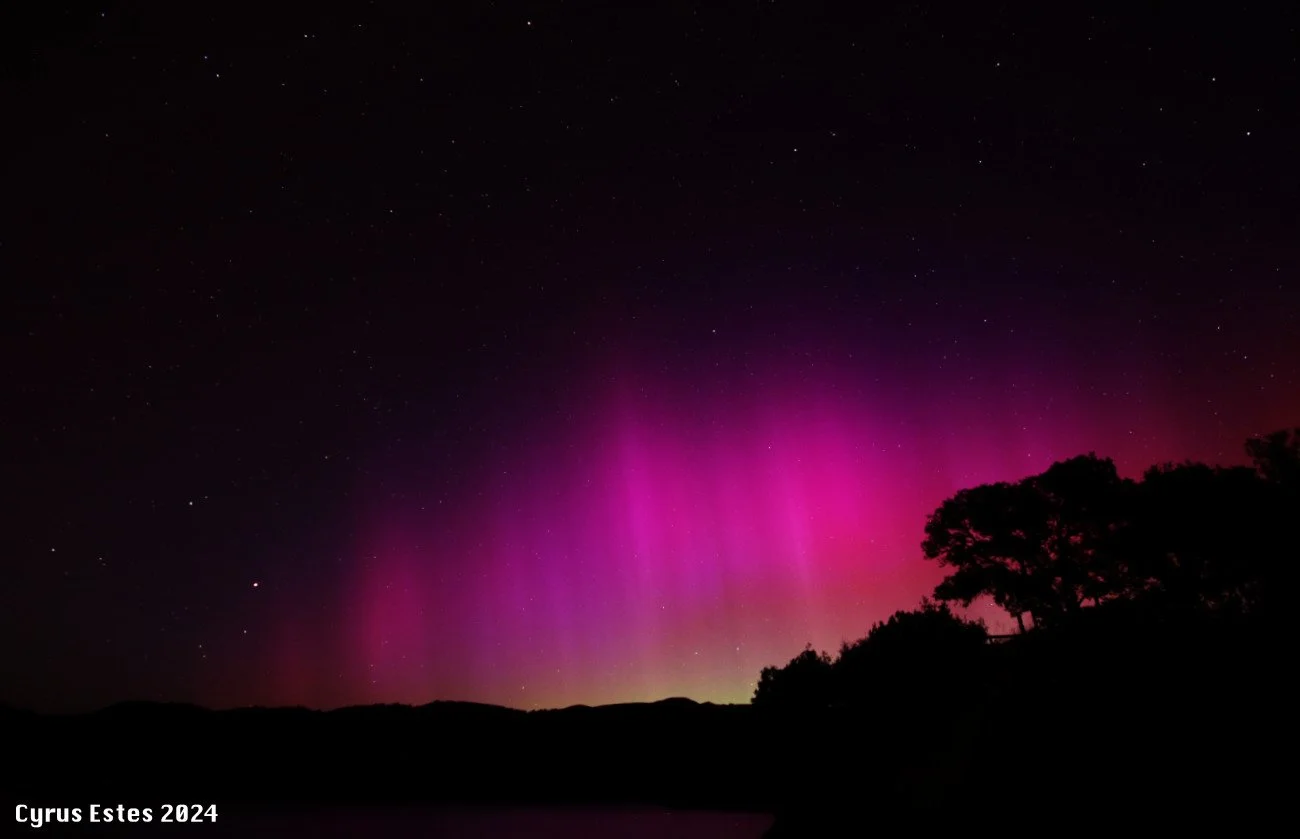 Aurora - Lake Sonoma, California. Canon T8i. Digital.