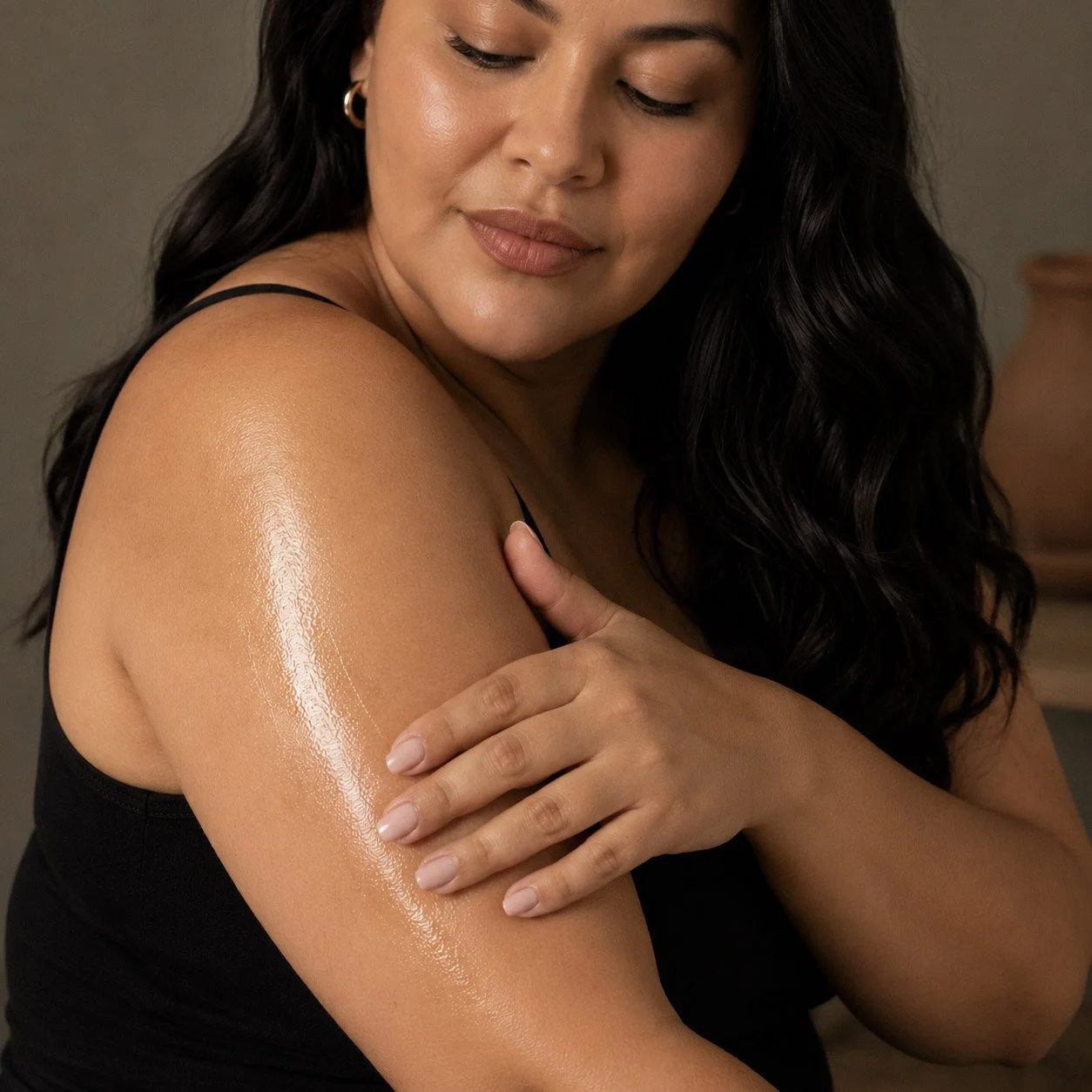 sculpting serum arm 2.jpg